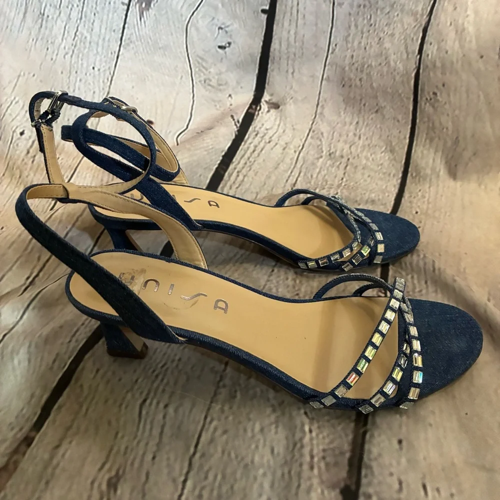 Unisa Women’s Blue Denim Strappy Rhinestone Embellished Block‎ Heel Sandals GUC
